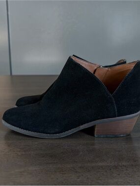 Lucky Brand Black Suede Cutout Ankle Booties